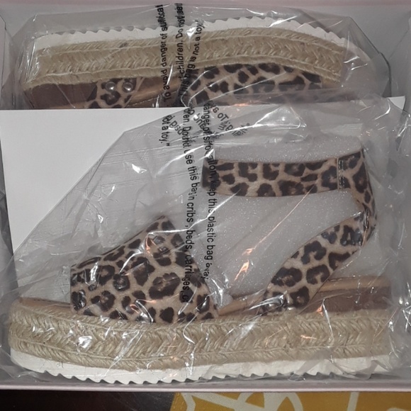 ❤Vegan Suede Espadrille Wedge Sandals ❤ - Picture 2 of 5